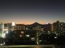 空気の澄んだ日には富士山が見えます